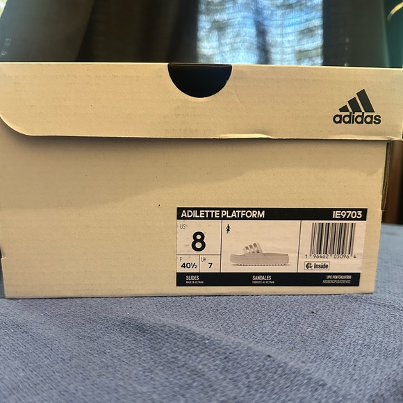 Adidas Platform Slides NWT - Picture 2 of 5